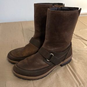 Merrell Women’s boots size 11